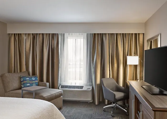 Hampton & Minooka Hotel Channahon