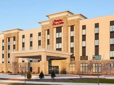 Hotel Hampton & Minooka